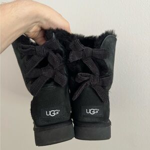 Uggs pretty good condition